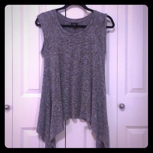 Black/white tunic top